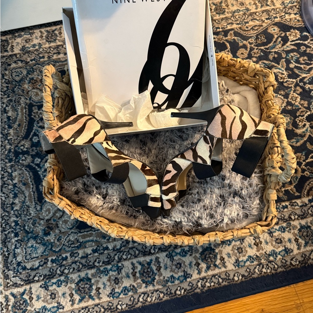 Nine West Black and White Heels